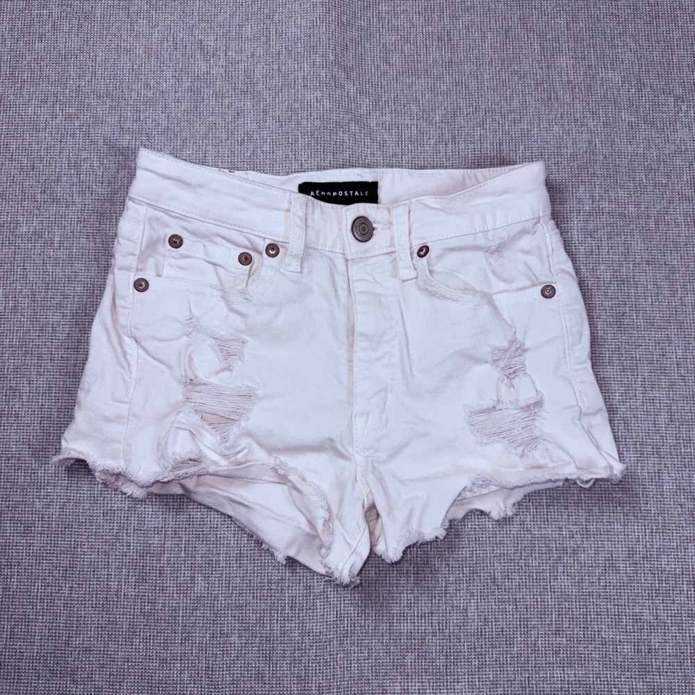 Aeropostale Vintage High Rise Shorty White Distressed Denim Shorts Size 000